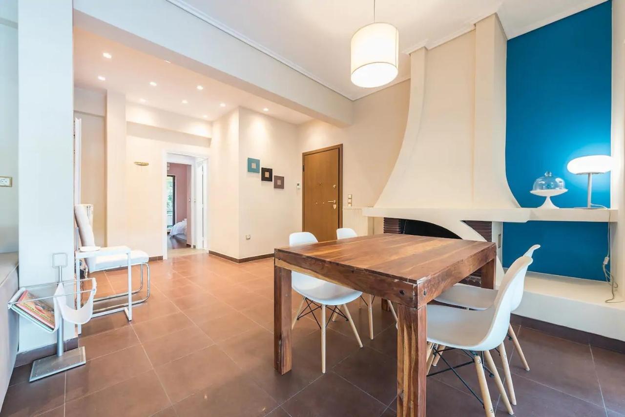 Glyfada Glass-Walled Designed Apt Athena Bagian luar foto
