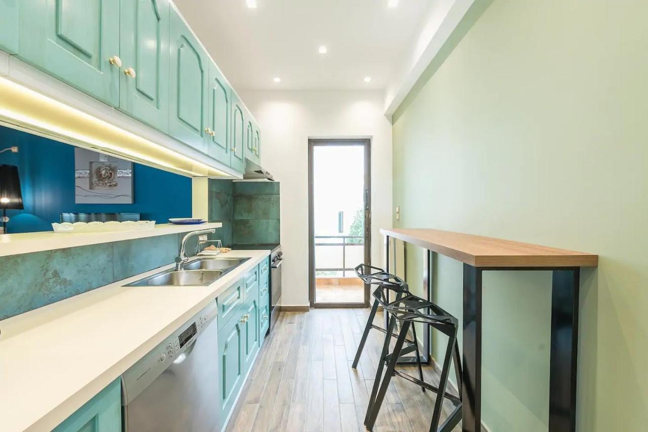 Glyfada Glass-Walled Designed Apt Athena Bagian luar foto